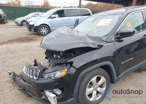2019 Jeep Compass Latitude 4X4 z USA, uszkodzony, nr VIN 3C4NJDBB0KT761223